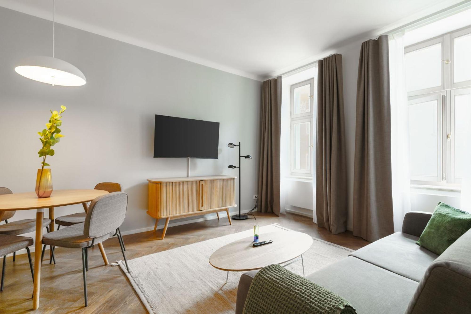 Limehome Halkova Apart-hotel 4*