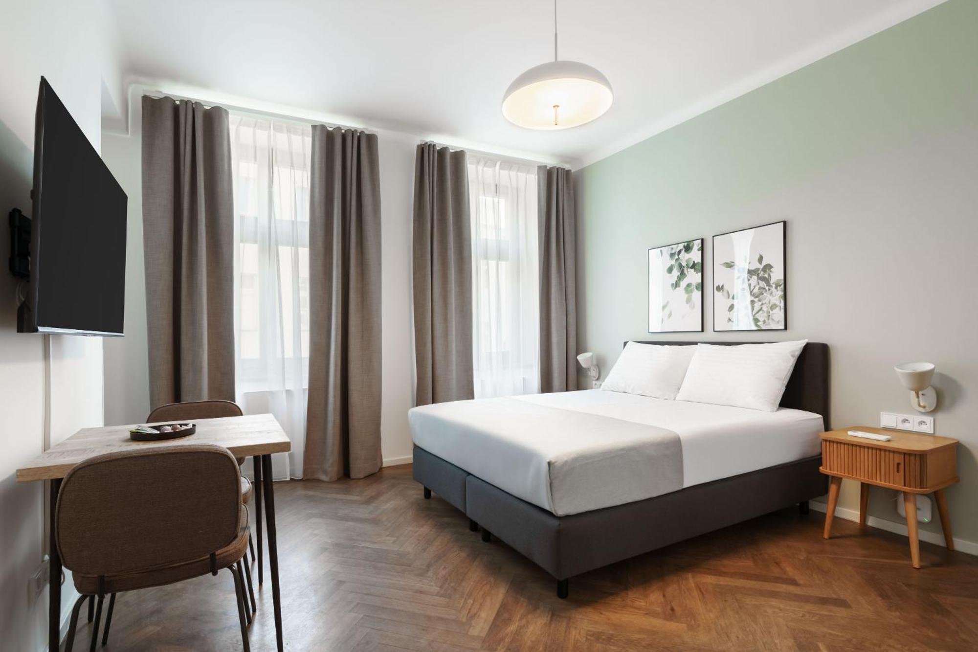 Limehome Halkova Apart-hotel